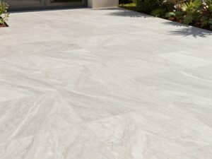 تراس خارجي مبلط بالسيراميك رخام المقاوم للعوامل الجوية تراس خارجي مبلط بالسيراميك رخام المقاوم للعوامل الجوية