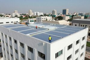 عزل أسطح البنايات التجارية في الكويت عزل أسطح البنايات التجارية في الكويت