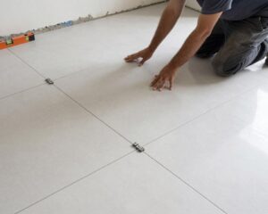 تركيب سيراميك وبورسلان في منزل بالمنقف تركيب سيراميك وبورسلان في منزل بالمنقف