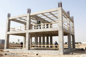 مقاول بناء فلل الفنطاس أثناء تنفيذ الهيكل
