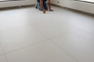 مقاول تشطيب فلل الفنيطيس يركب أرضيات داخلية مقاول تشطيب فلل الفنيطيس يركب أرضيات داخلية